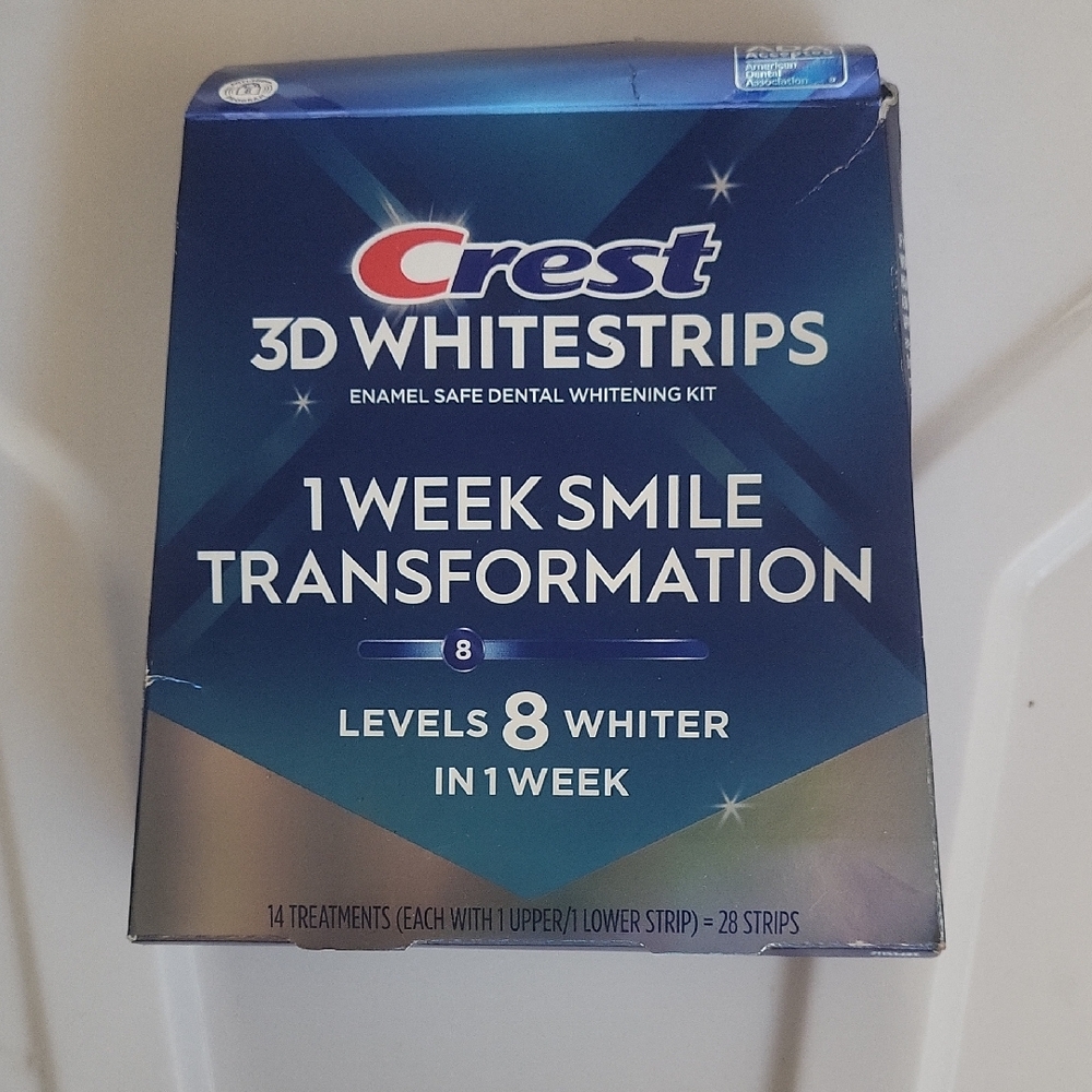 Crest 3D Whitestrips 1 Week Smile Transformation Kit